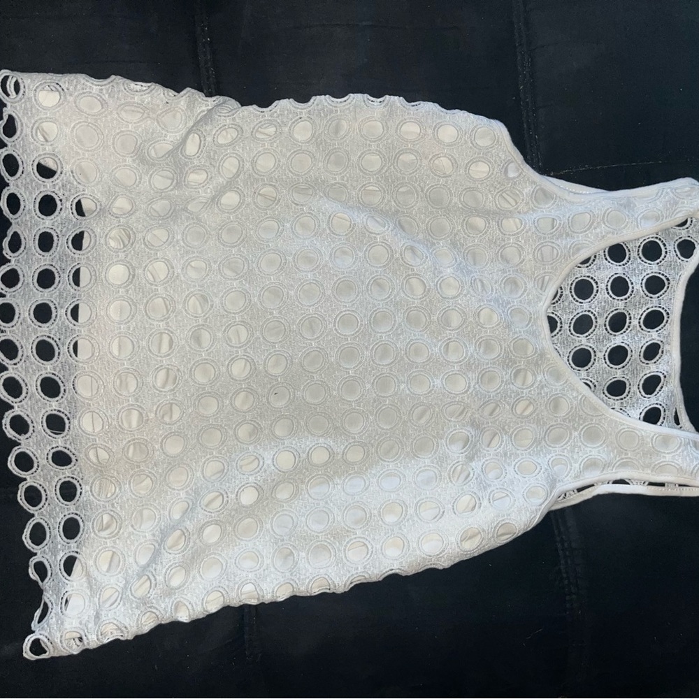 White patterned blouse - Picture 2 of 3